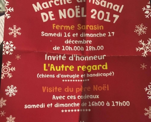 Flyer du Marché artisanal de Noël 2017, avec comme invité d'honneur l'Association L'Autre Regard.
